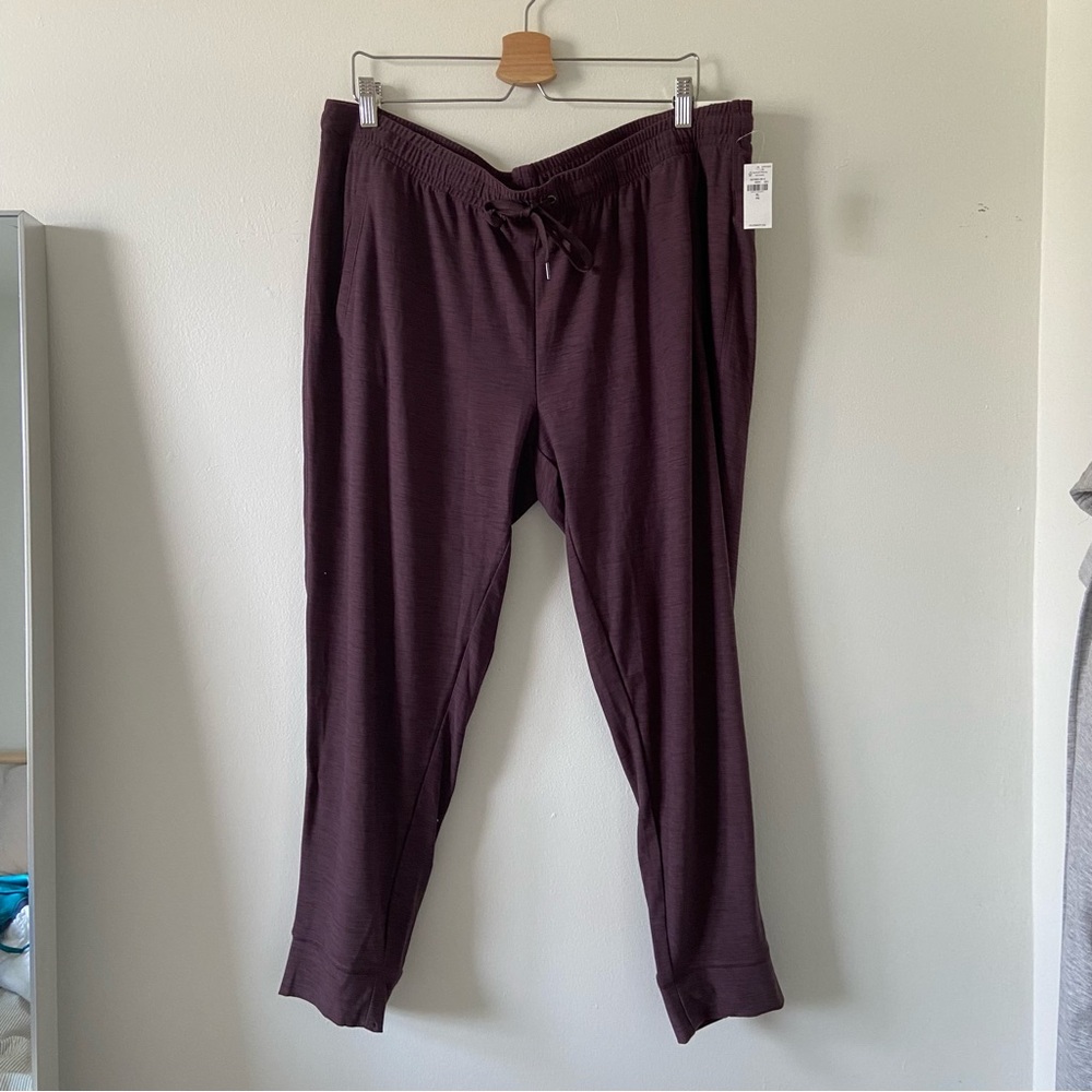 2/$20 Old Navy Breath On Joggers